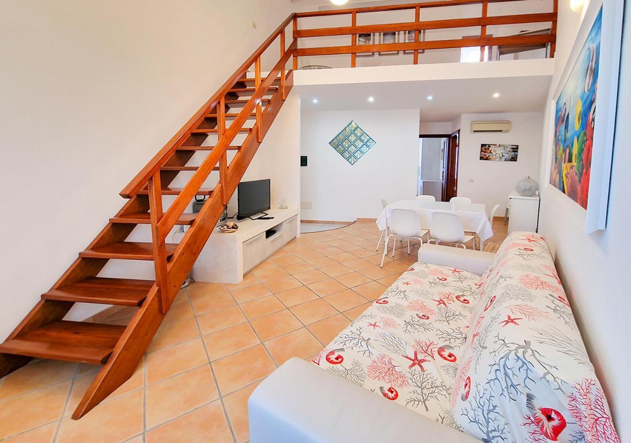 Murphy Holiday Home - Residenza Baro Ла-Маддалена Экстерьер фото